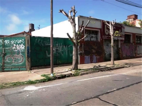 Imagen 6 de 8 de Depósito En Venta Martinez