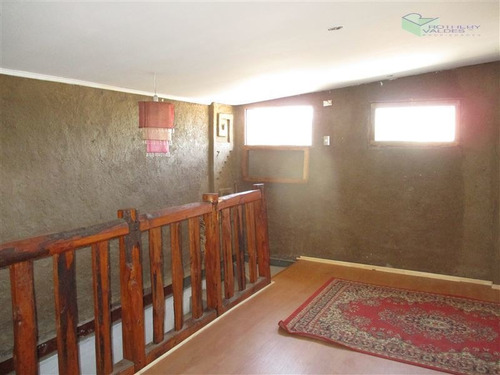 Casa En Venta De 3 Dorm. En La Reina