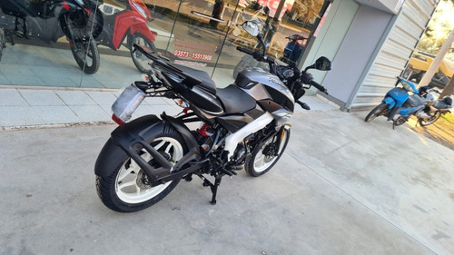 Imagen 11 de 11 de Bajaj Rouser Ns 160