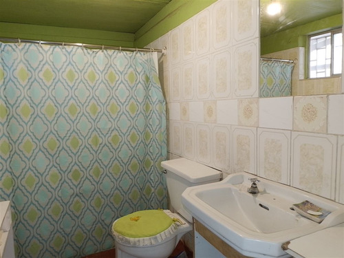 Acogedora Casa En Venta De 4 Dorm. En Quintero