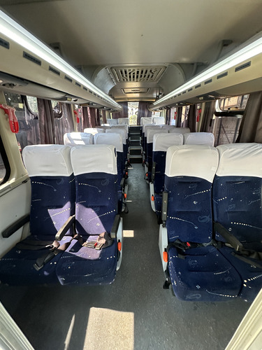 Micro Onibus Executivo Curto. 26 Lugares