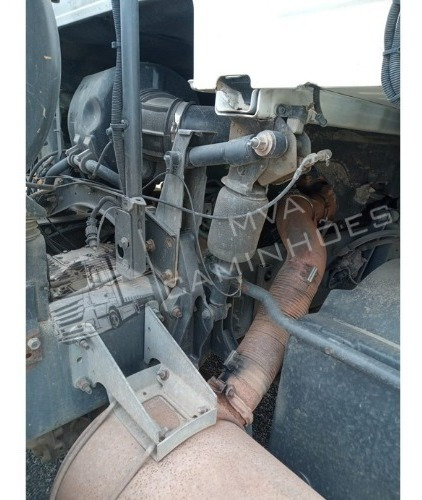 Imagem 10 de 13 de Caminhão Volvo Fh 520 - 6x4 T