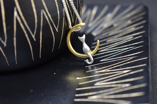 Collar Gato En La Luna + Cajita De Regalo!