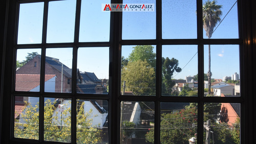 Venta. Triplex. Barrio Guemes