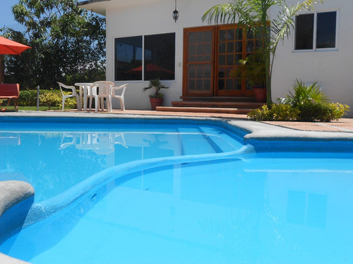 Imagen 3 de 10 de Casa Con Alberca Privada Climatizada Disponible Este Fin
