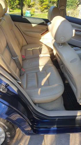 Imagen 9 de 11 de Volkswagen Bora 1.8 T Highline Cu 2005