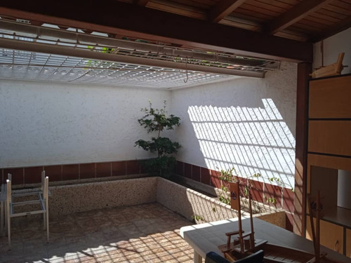 Imagen 4 de 14 de Se Vende Casa En Santa Ines, Municipio Baruta
