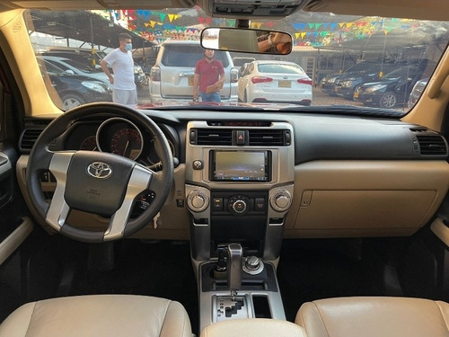 Imagen 4 de 13 de Toyota 4runner 2013 4.0 Limited Automática