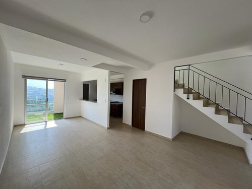Casa Desde $24,500 En Renta Lago Esmerlada Desde