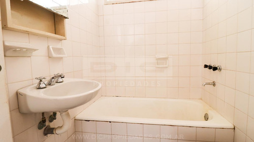 Departamento 2 Ambientes Venta - Vicente López