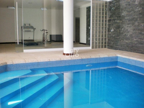Amplio Depto, Con El Estilo De Una Casa Pero La Seguridad De Un Edificio!- Ref: 1468