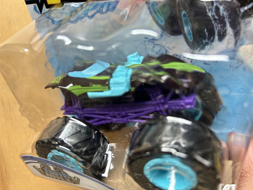 Hot Wheels Monster Trucks Twin Mill Color Shifters