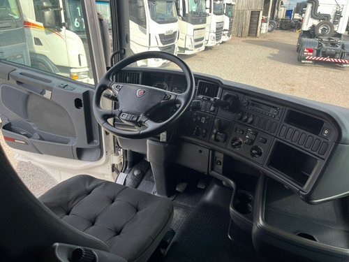 Caminhão Scania R 440 6x2 Truck 2018 Branco R 450 R450 R440