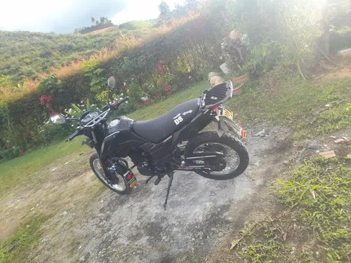 Vendo Ven Cambio Moto Modelo Modelo 2021 Cilindraje 200