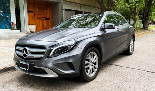 Mercedes Benz Gla 2015
