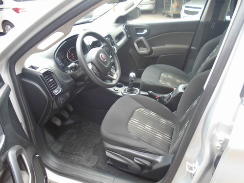 Imagen 6 de 10 de Fiat Toro Freedom 2.0 2017 65.000km