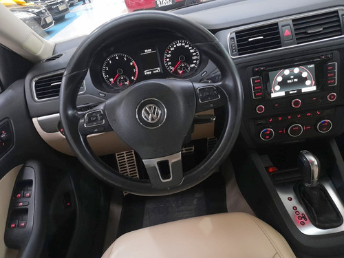 Imagem 11 de 15 de Volkswagem Jetta 2013 2.0 Tsi Highline 200cv *top De Linha*