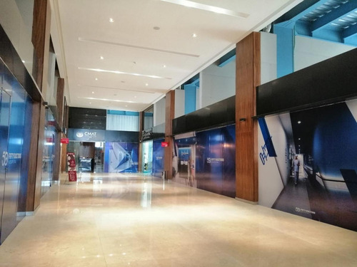 Imagen 3 de 4 de Renta De Local Comercial En Torres Médicas Angelópolis