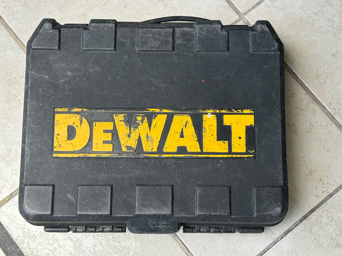 Rotomartillo Dewalt D25003-b3 Amarillo (Usado)
