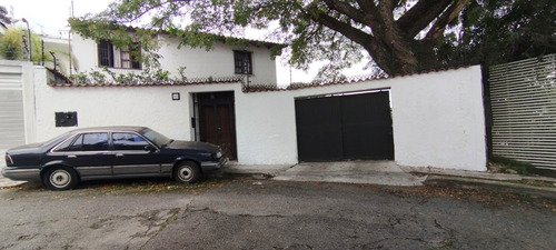 Casa En Venta - Urb. San Bernardino 565 M2 5h+s/5b+s/3pe