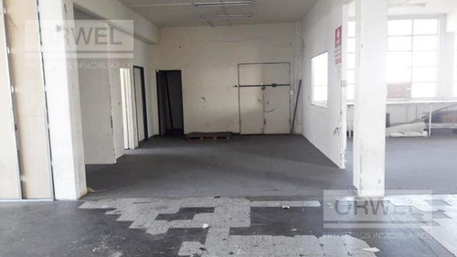 Imagen 6 de 30 de Increible Deposito. Area Comercial En Flores. 3,50 Alt. Techo!