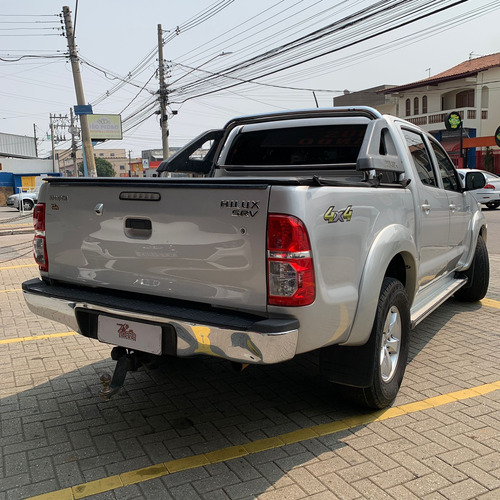 Toyota Picape Cabine Dupla Toyota Hilux Cabine Dupla 2.7 SRV CD 4x4 (Flex) (Aut)