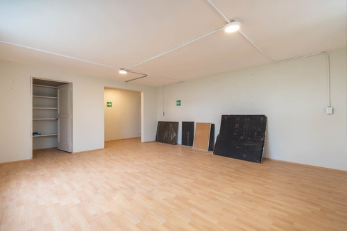 Imagen 9 de 22 de Renta O Venta Con Uso De Suelo En Las Lomas