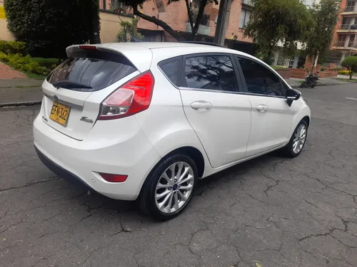 Ford Fiesta 1.6 Hatchback Titanium