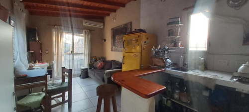 Casa En Ciudad Jardín Sobre Terreno De 363mts2