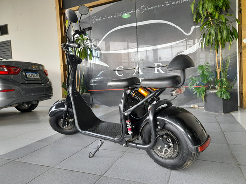 Scooter Sunra Spyracing 2022
