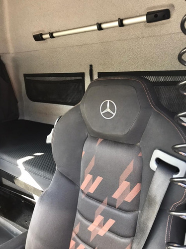 Imagem 7 de 10 de Mercedes-benz 2041 Automático 2019