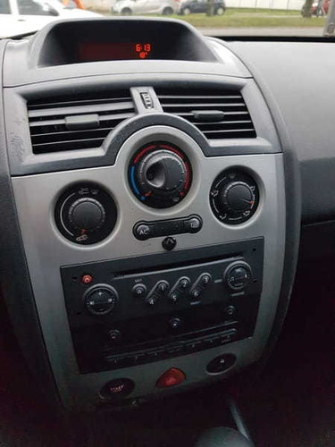 Megane Grand Tour Dynamique 1.6 16v Hi-flex Mec. 2008