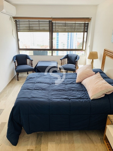 Apartamento En Venta, Primera Línea, Punta Del Este- Ref: 4474