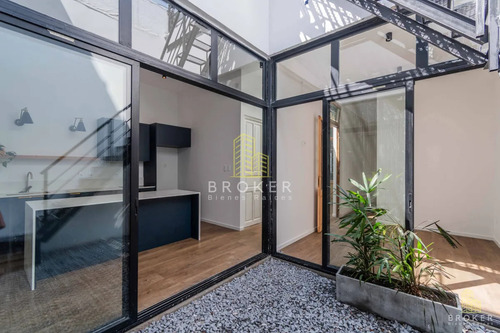 Venta Casa Pocitos 3 Dormitorios Con Garage! Moderna A Estrenar!