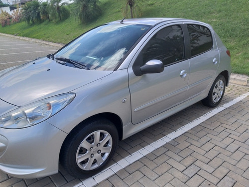 Peugeot 207 2013 1.4 Xr Flex 5p