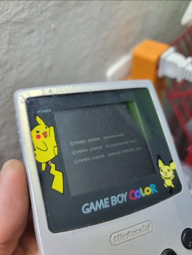 Nintendo Game Boy Color Pokémon Gold And Silver. Dorado (Usado)