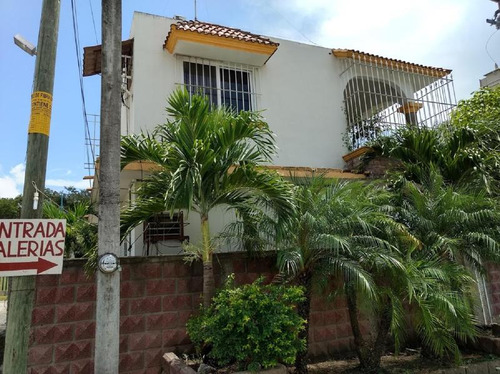 Renta Habitación Amueblada Col. Villa Rosita Tuxpan Veracruz.