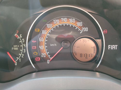 Imagem 13 de 14 de Fiat Fiorino 2015 1.4 Mpi Furgão 8v Flex 2p Manual