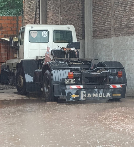 Tractor De Carretera, Con Plato Para Enganchar Semirremolque