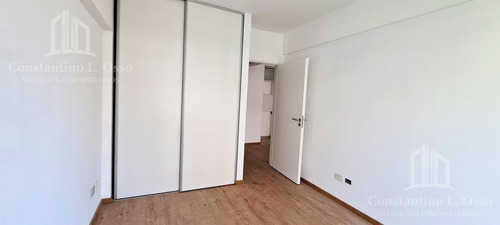 Imagen 5 de 10 de Departamento 2 Ambientes En Sexto Piso - Caballito