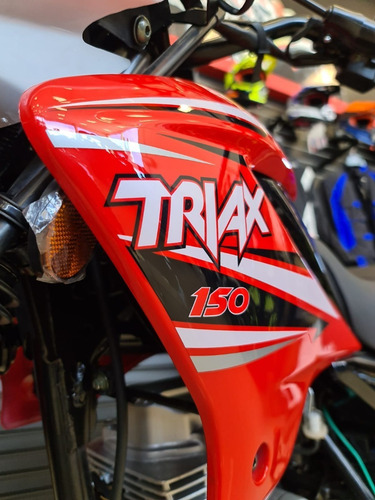 Imagen 4 de 25 de Corven Triax 150 Enduro 0km 2023 Ahora 12 Patronelli