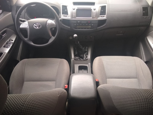 Toyota Hilux 3.0 Cd Srv 171cv 4x2 - B3