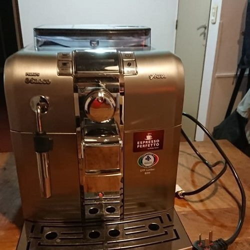 Imagen 1 de 9 de Cafetera Express Saeco - Mod Syntia Hd 8836