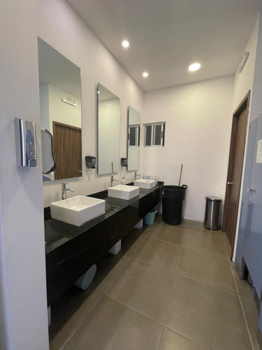Excelente Oportunidad Venta (inversión) Departamento En Zona Nueva Querétaro (natuur Towers)