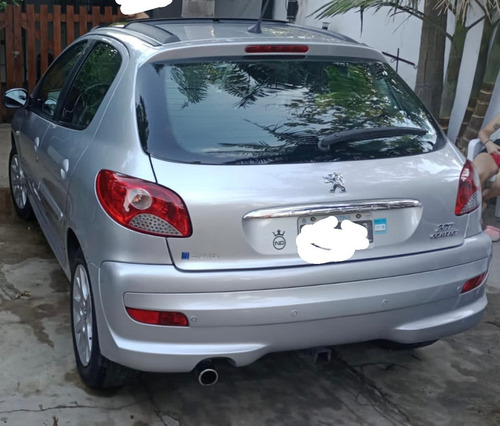 Peugeot 207 1.6 Feline 106cv