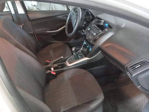 Ford Focus III 1.6 Sedan S