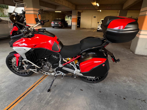 Multistrada V4 Versión Más Equipada