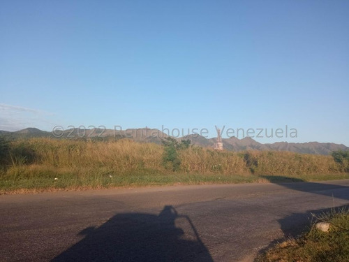 Imagen 1 de 14 de Rosangel Parraga Profesional Inmobiliario Rentahouse Vende Terreno Industrial En Castillito San Diego Carabobo 22-19514