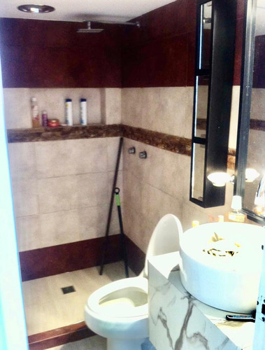 Apartamento Amplio De 94mts.3hab-2baños.vista Al Mar.
