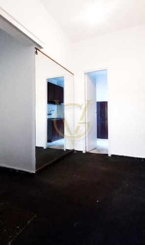 Imagen 6 de 12 de Apartamento De Dos Dormitorios En Cordón Con Patio
